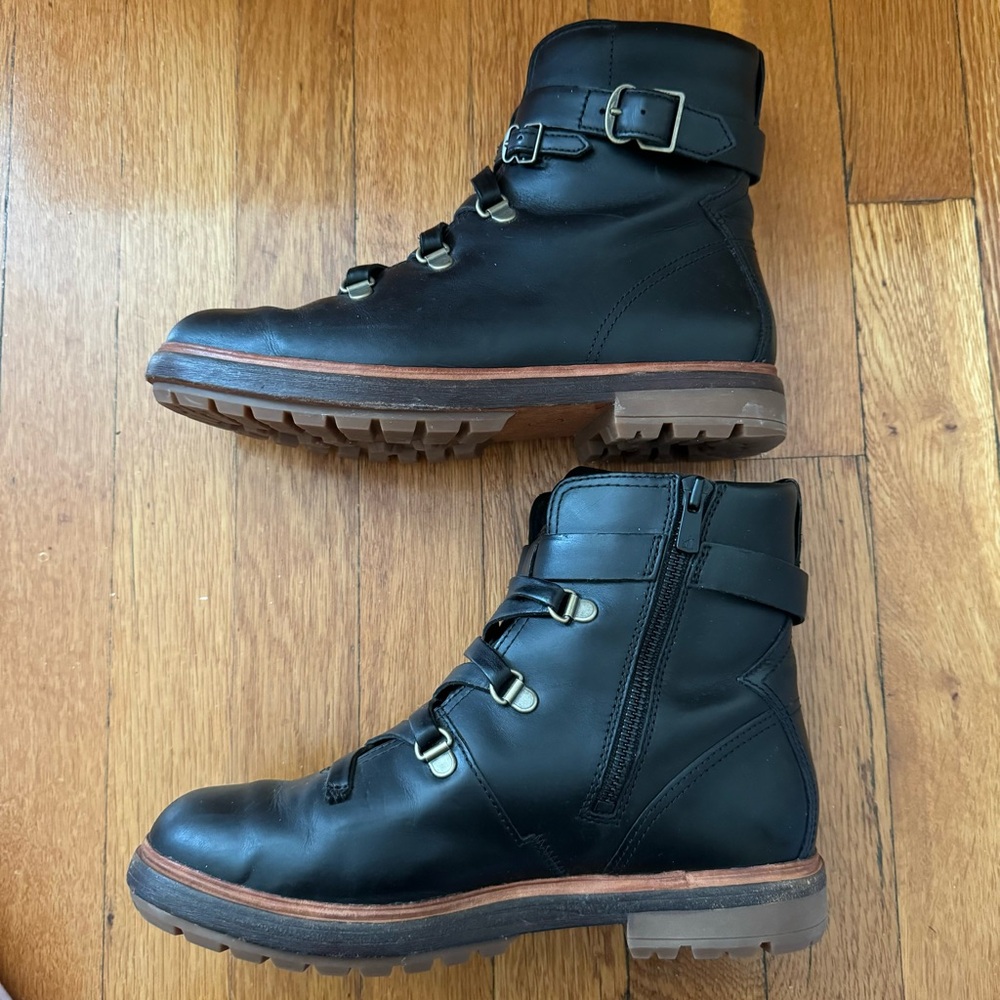 Timberland Women’s Black Boots